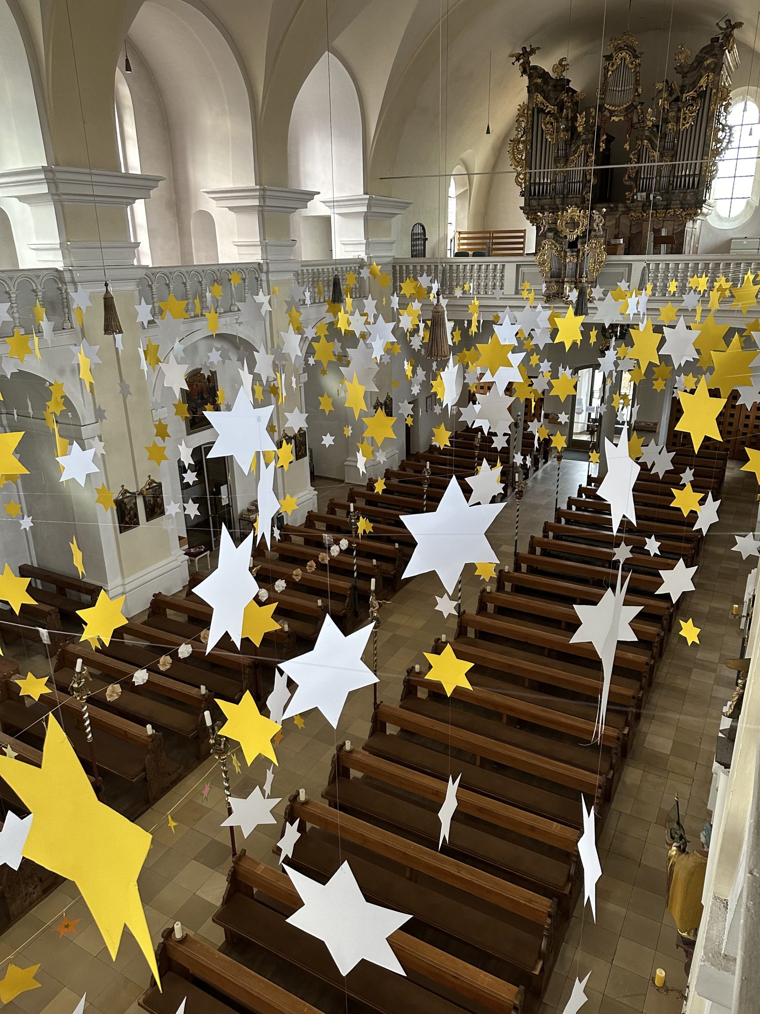 Sternenhimmel in der Eslarner Pfarrkirche Mariä Himmelfahrt
