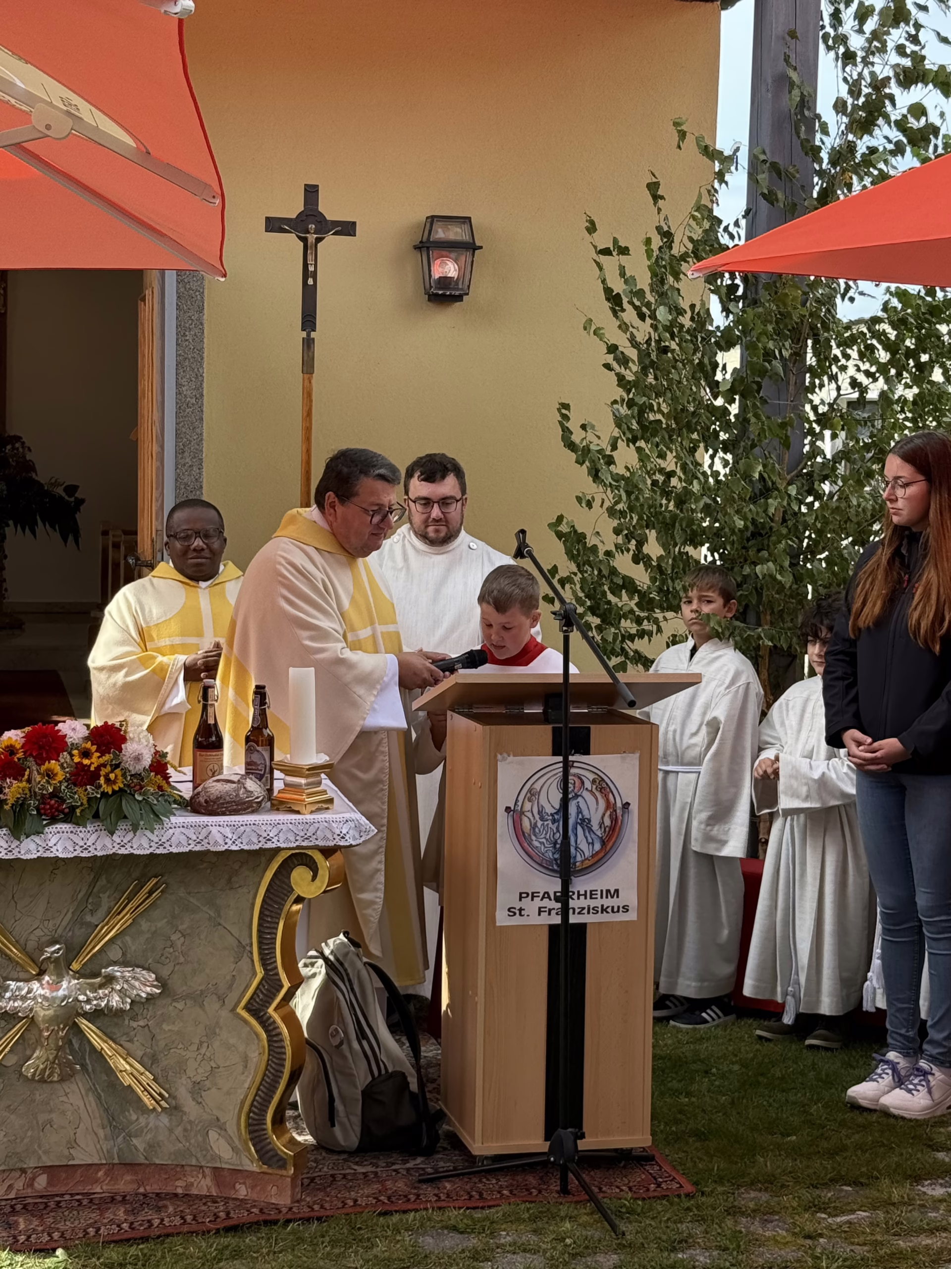 Feierlicher Gründungsgottesdienst der neuen Pfarreiengemeinschaft Eslarn-Moosbach