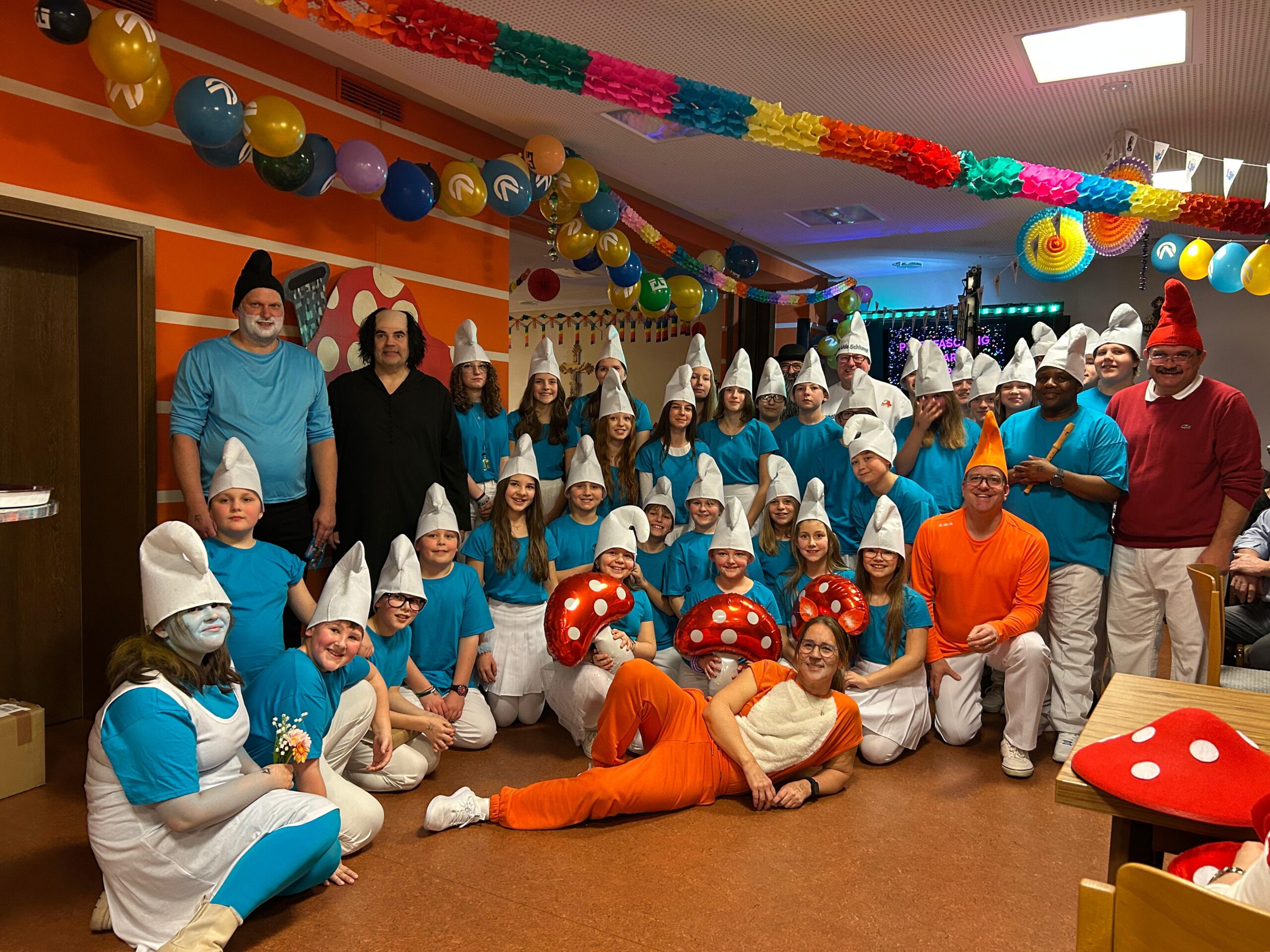 Pfarrfasching im vollbesetzten Pfarrsaal