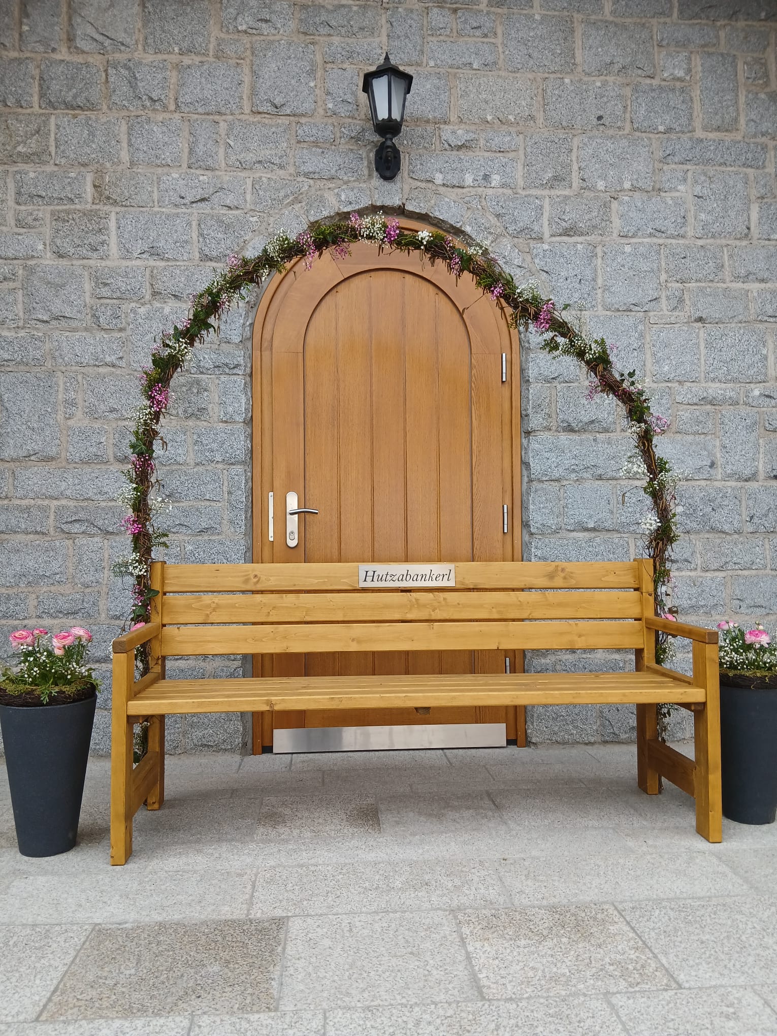 Hutzerbankerla gesegnet und eingeweiht